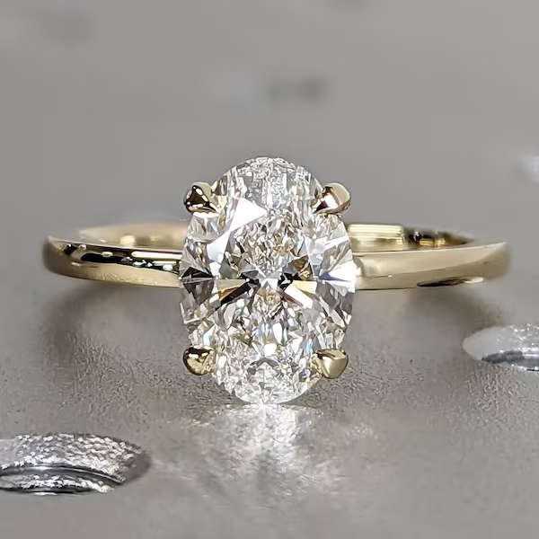 What Makes an Engagement Ring Look Bigger? Smart Design Secrets You’ll Love