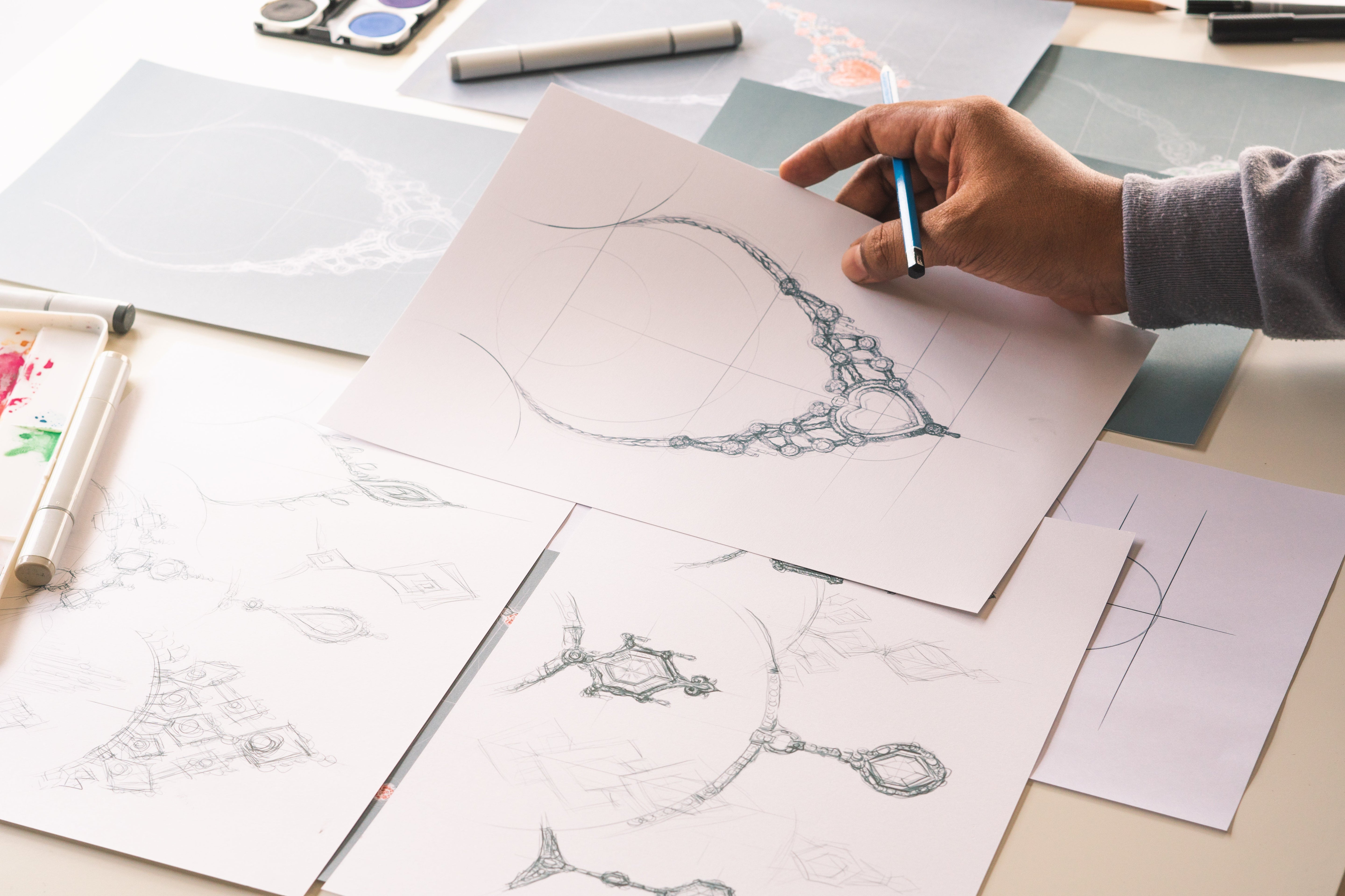 Can i design my own engagement ring? Everything you need to know