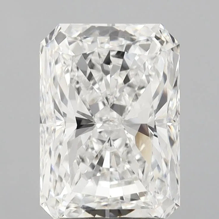 3.13ct Radiant Lab Grown Diamond (Colour E, Clarity VVS2, IGI Certified)