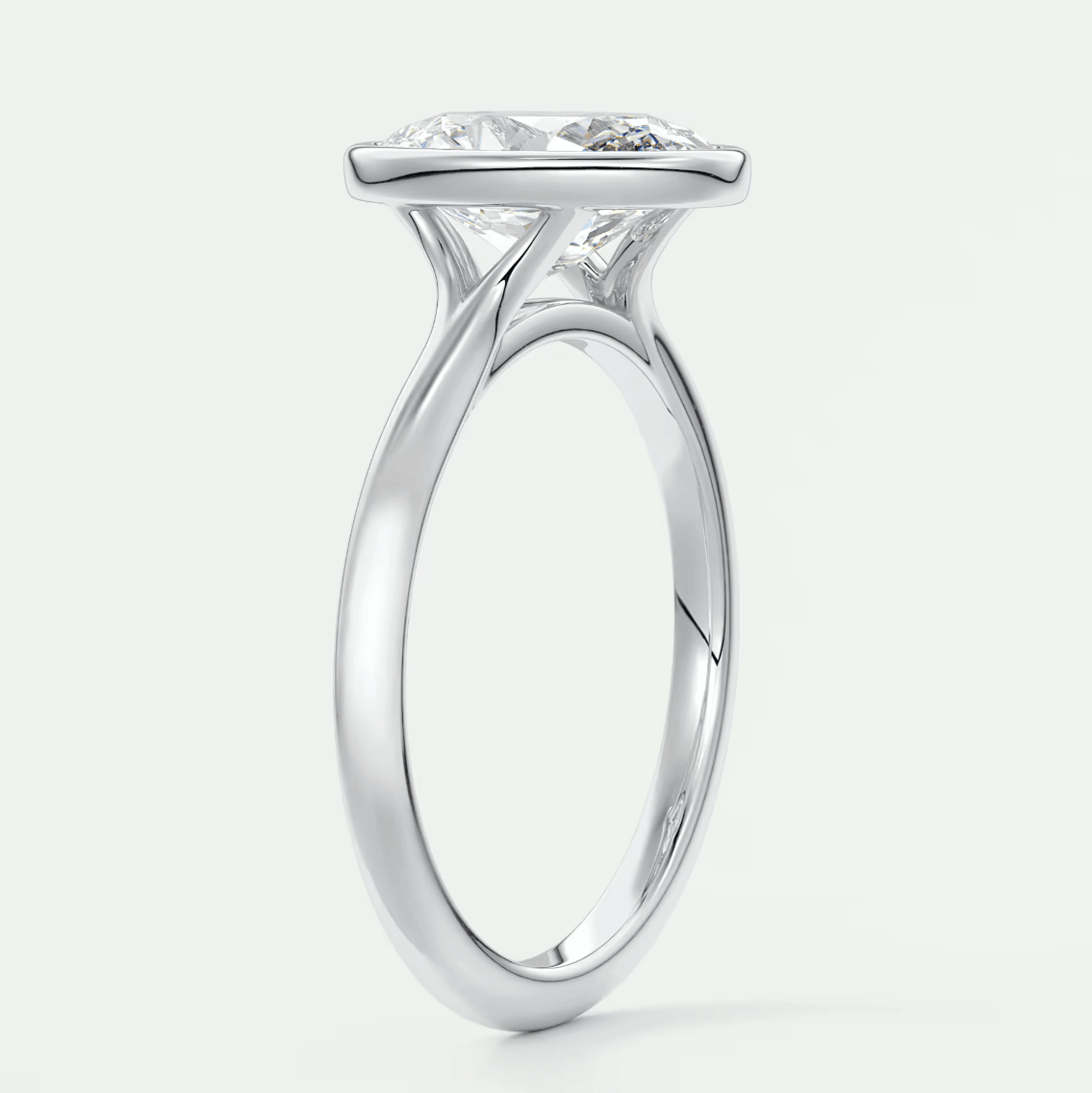 Aeris Oval Bezel Engagement Ring – Lab Diamond or Moissanite