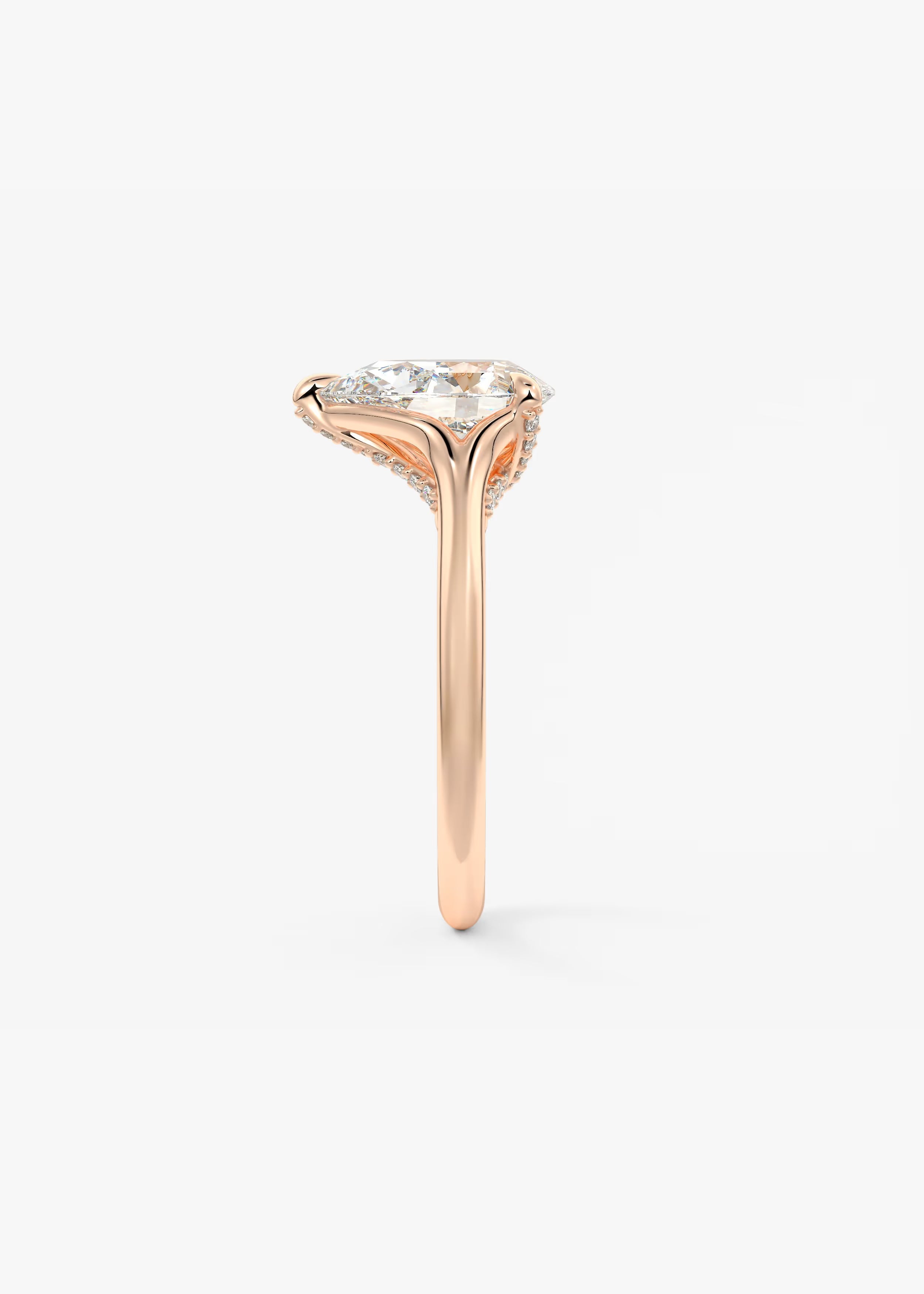 Cassia – Pear Solitaire with Hidden Pavé