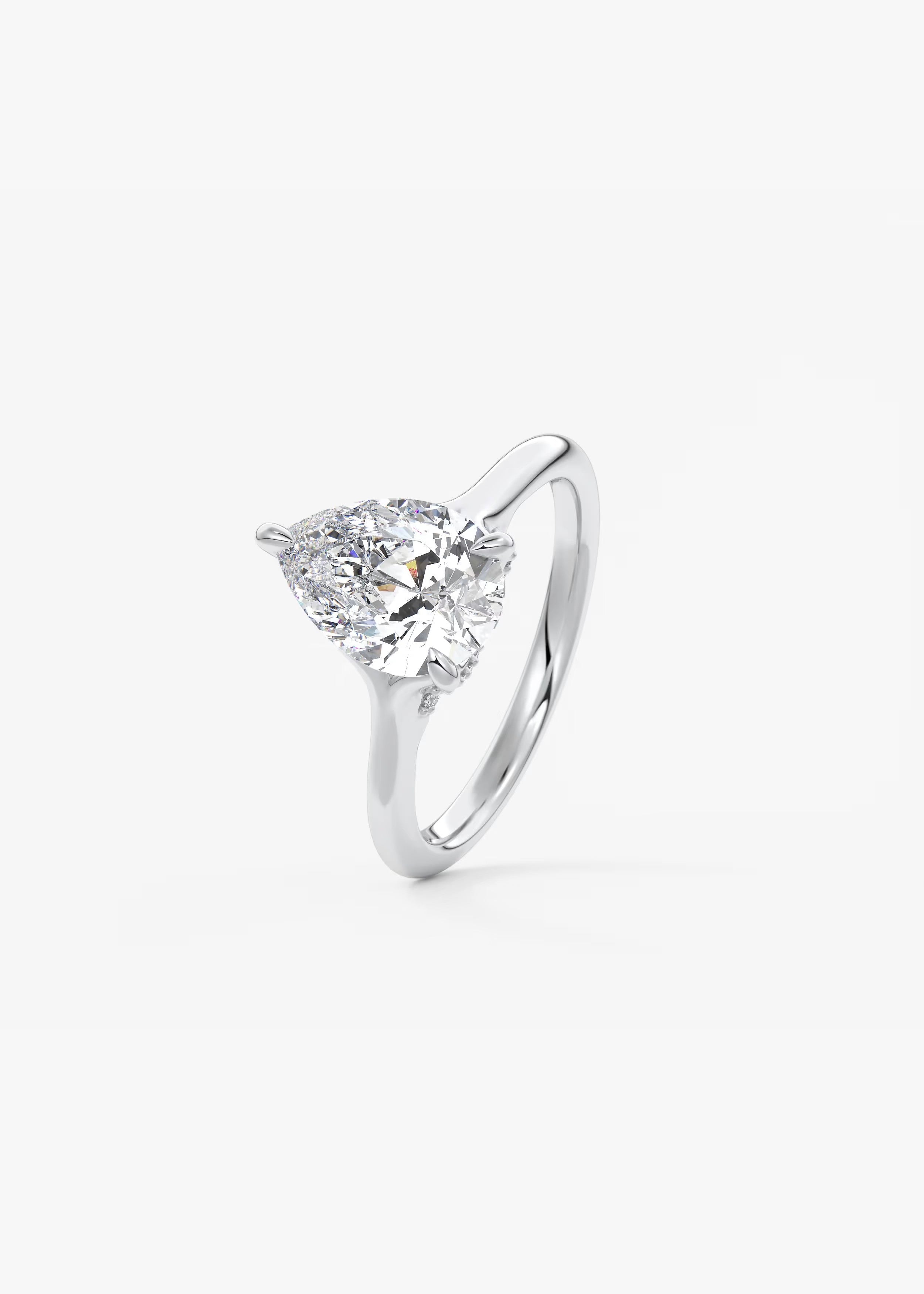 Cassia – Pear Solitaire with Hidden Pavé