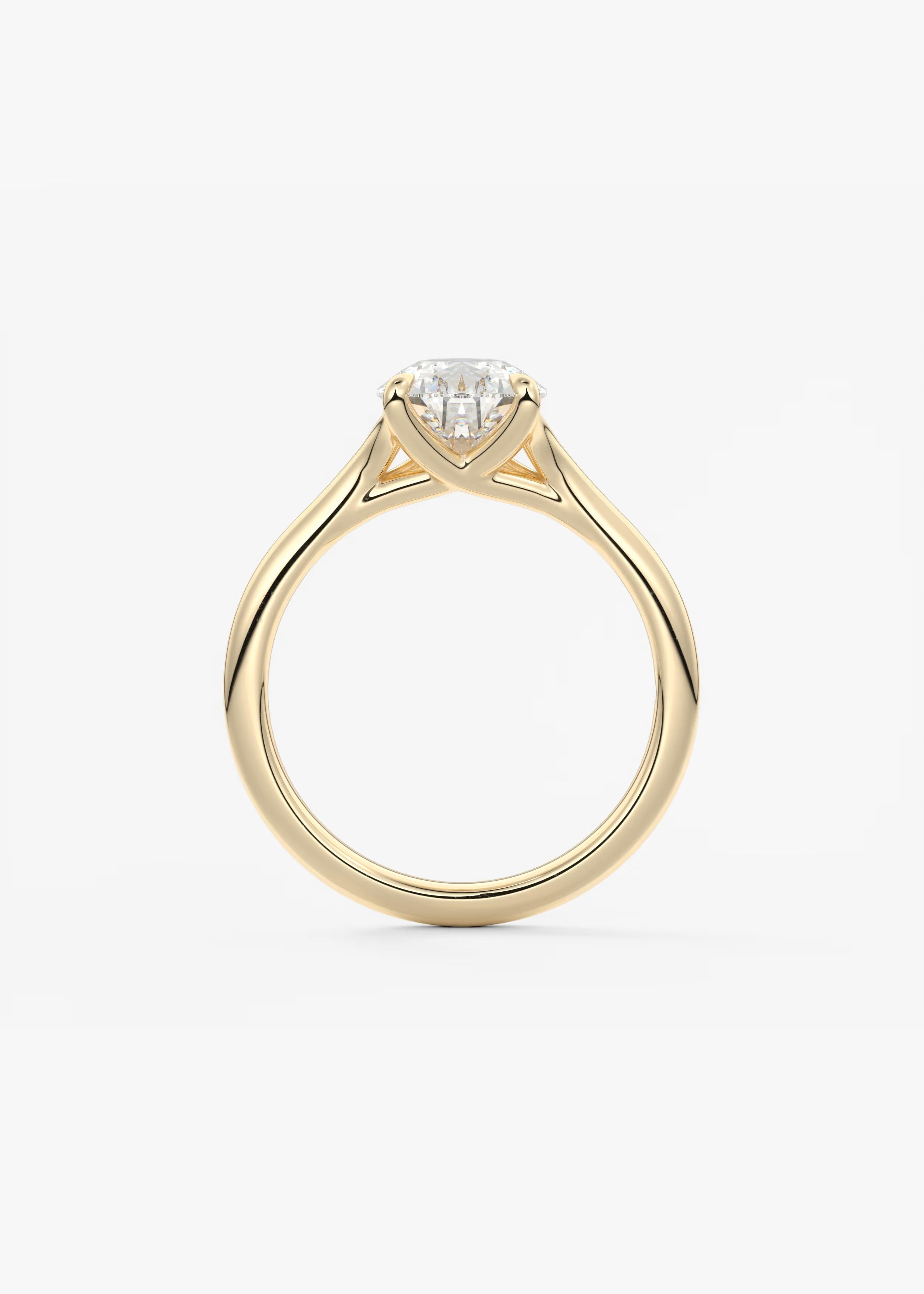 Cassia – Pear Solitaire with Triple-Claw Prongs