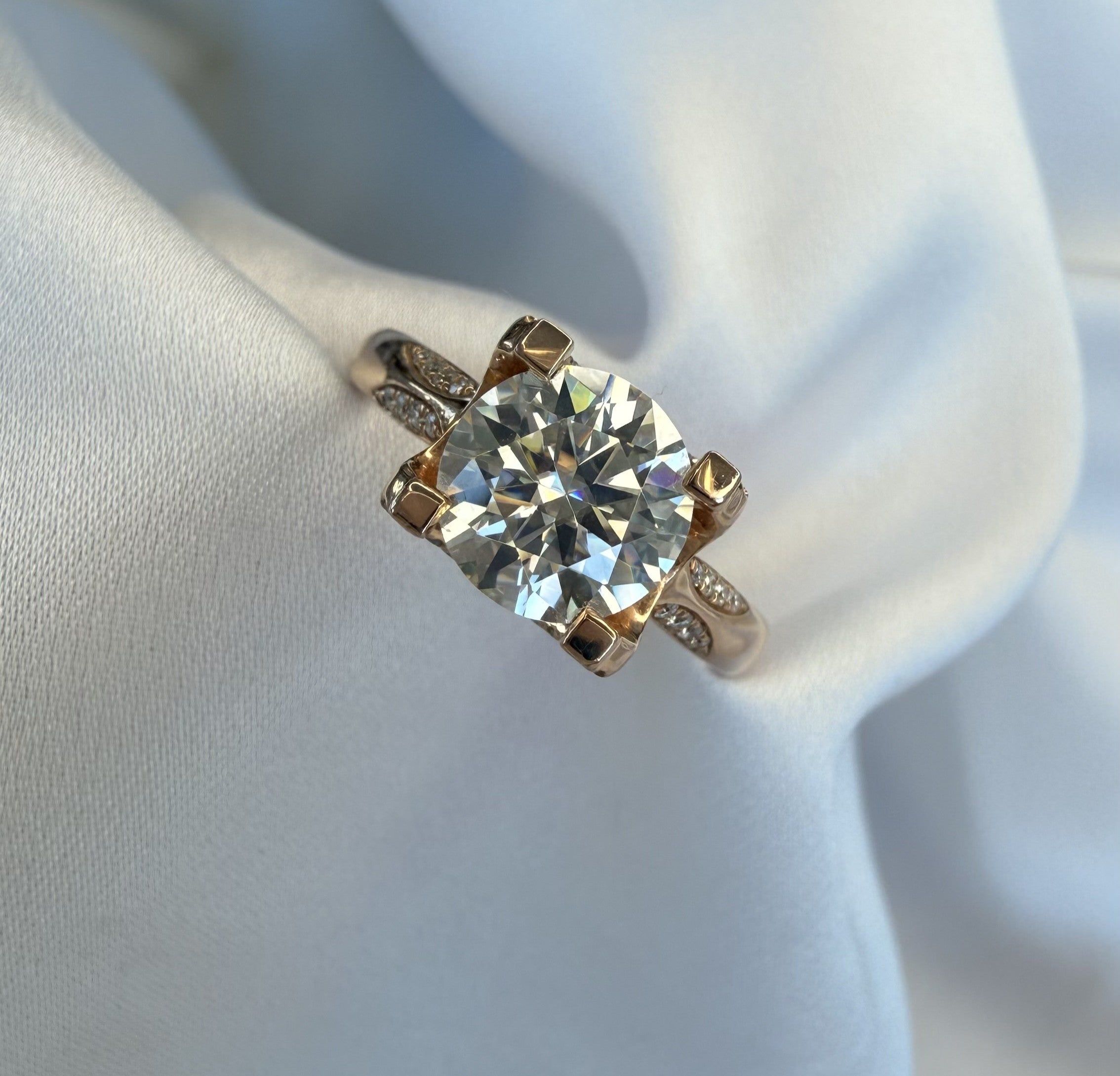 Rose Gold Round Moissanite Engagement Ring – 2.00ct | 14K Tapered Band