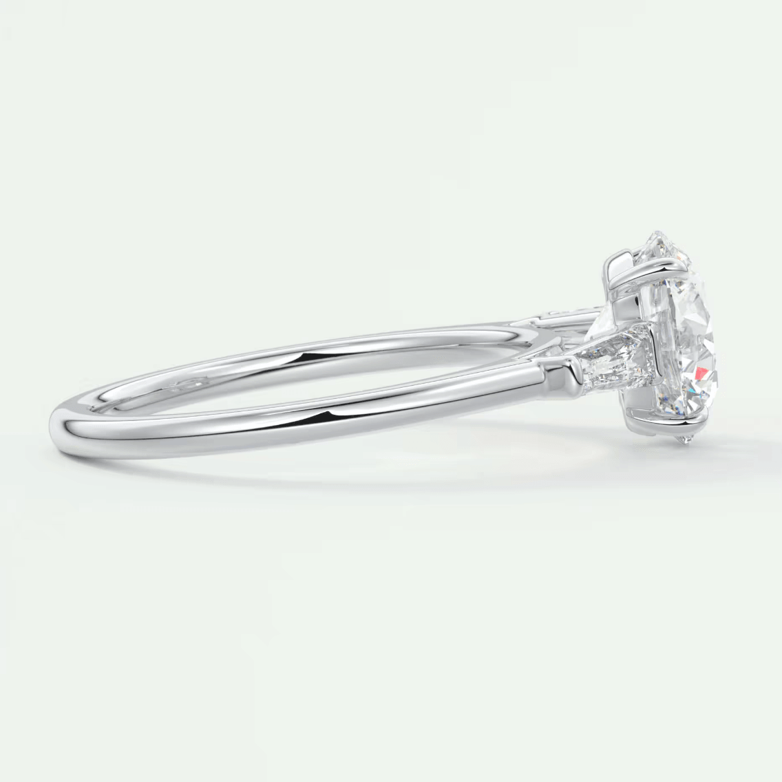 18k white gold diamond engagement ring with a round brilliant cut gemstone.