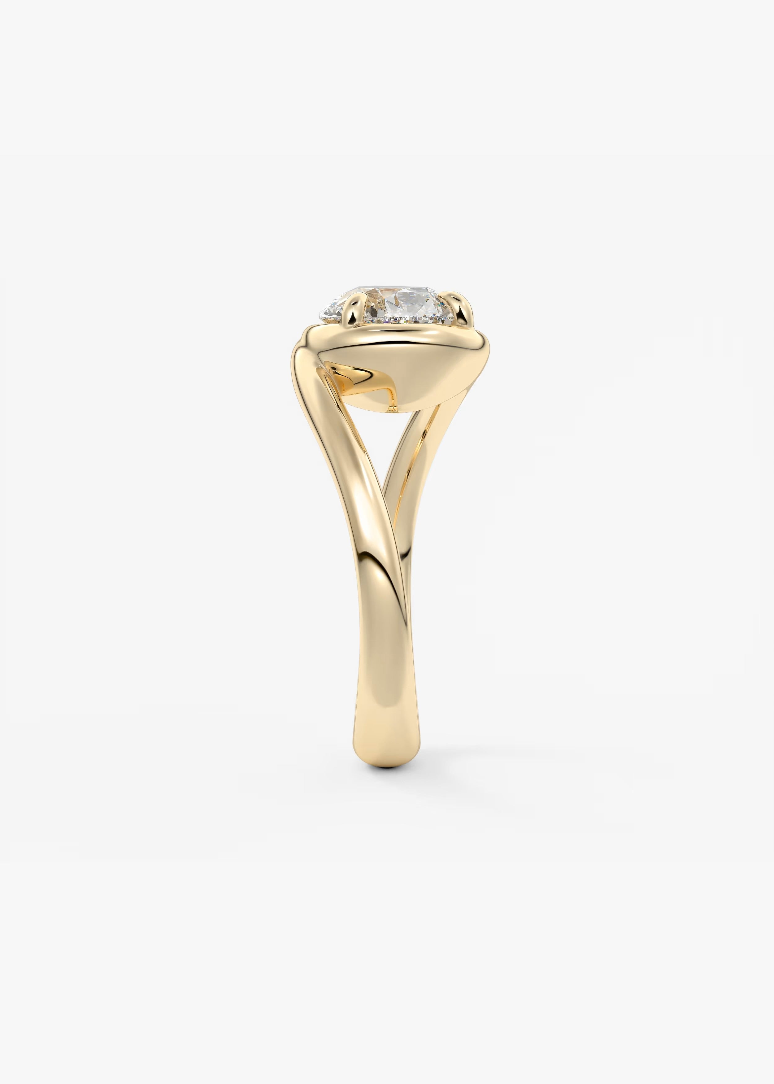 The Flow – Pear Engagement Ring