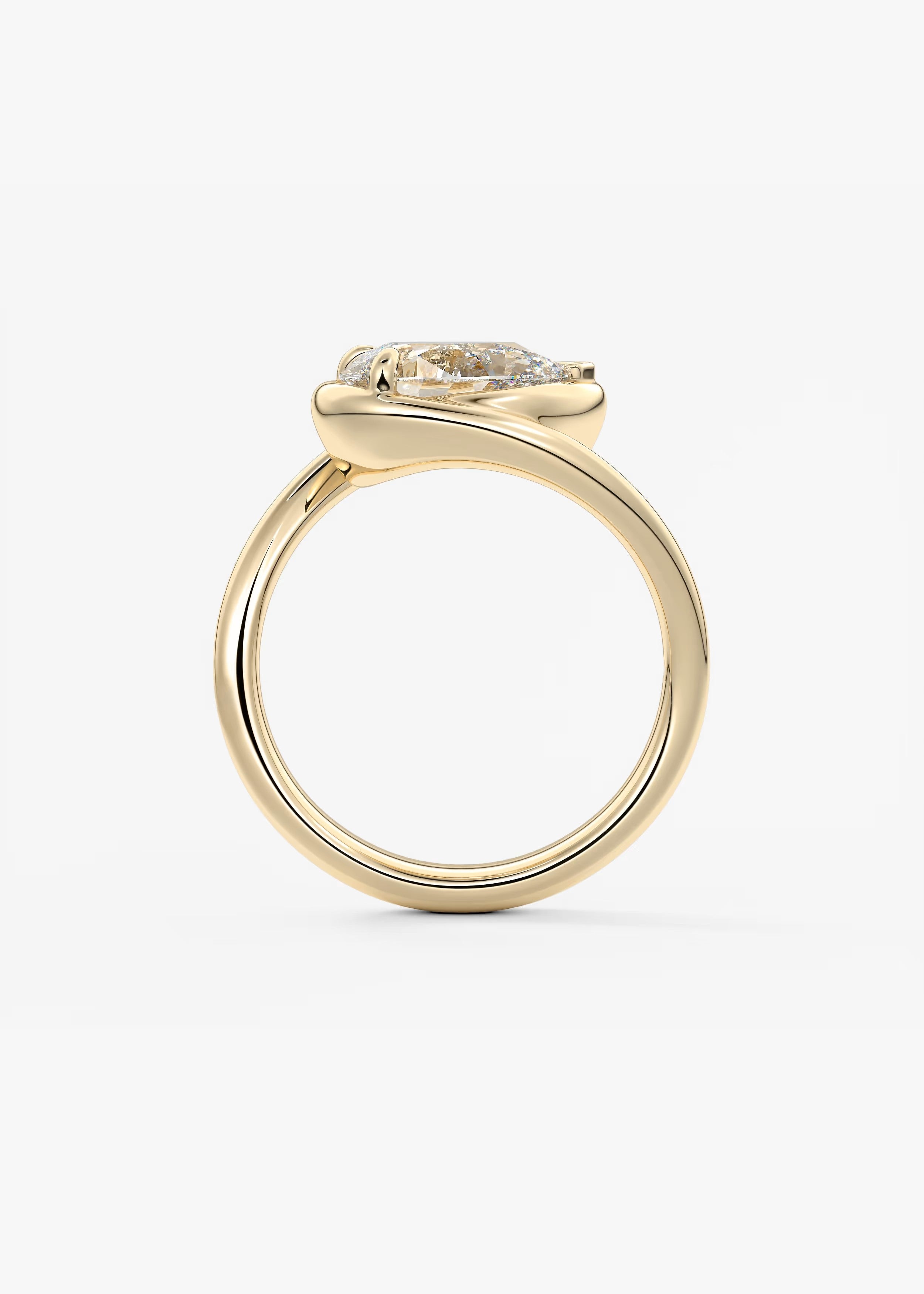 The Flow – Pear Engagement Ring
