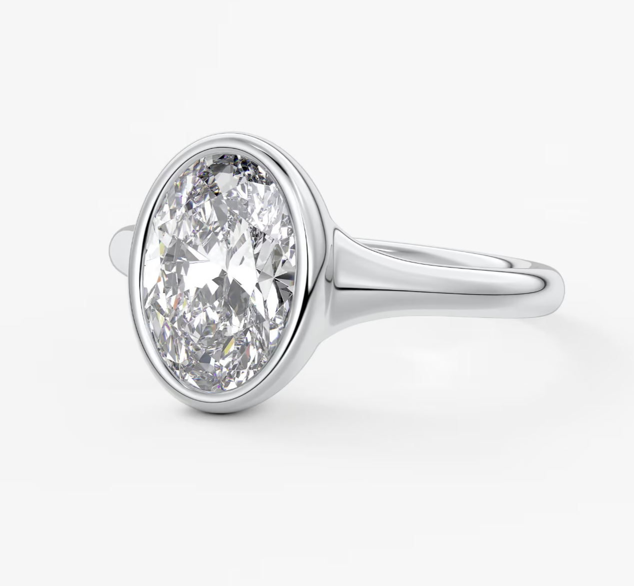 Véda Oval Bezel Ring – Lab Diamond or Moissanite