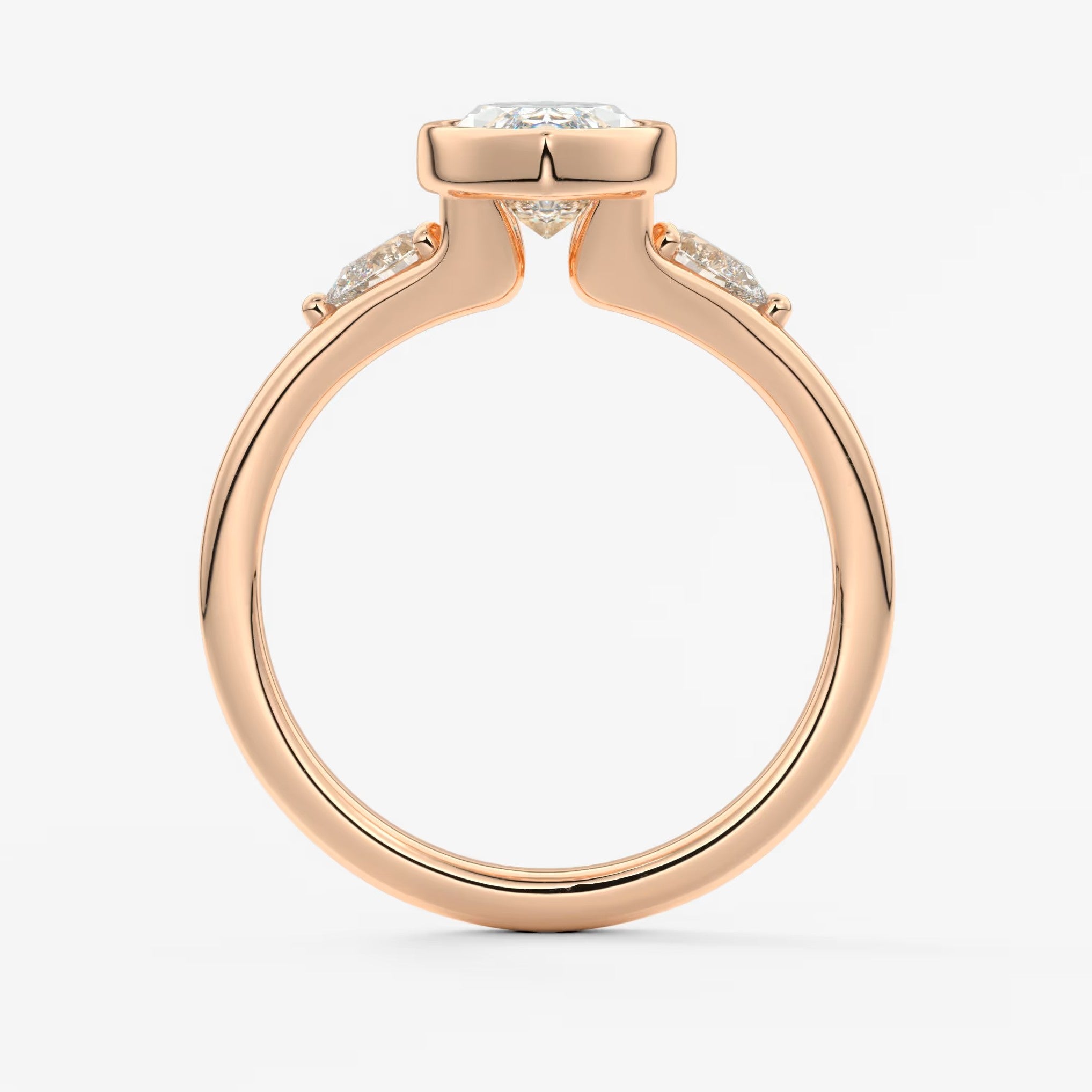 Véda trilogy – marquise with pear side stones