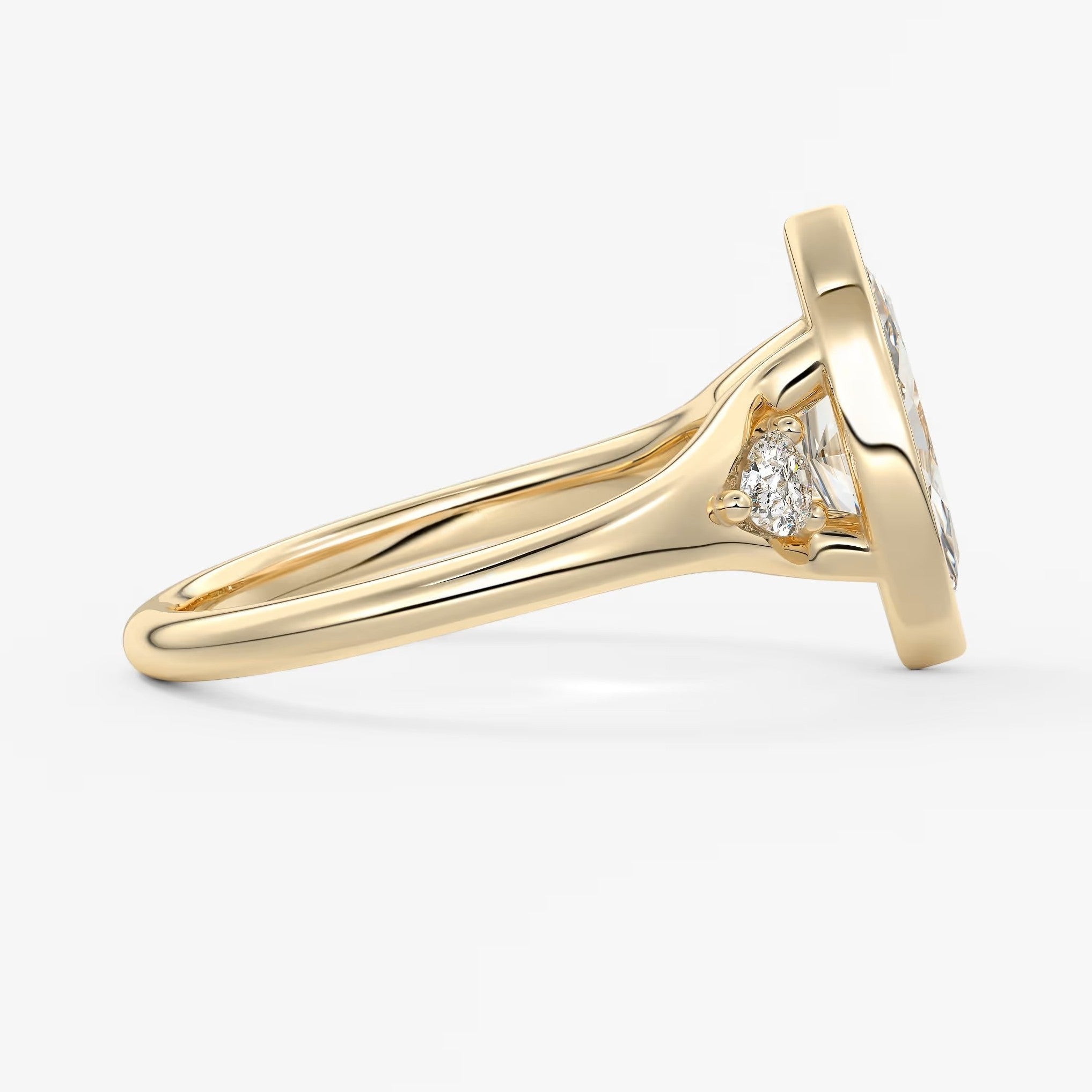 Véda trilogy – marquise with pear side stones