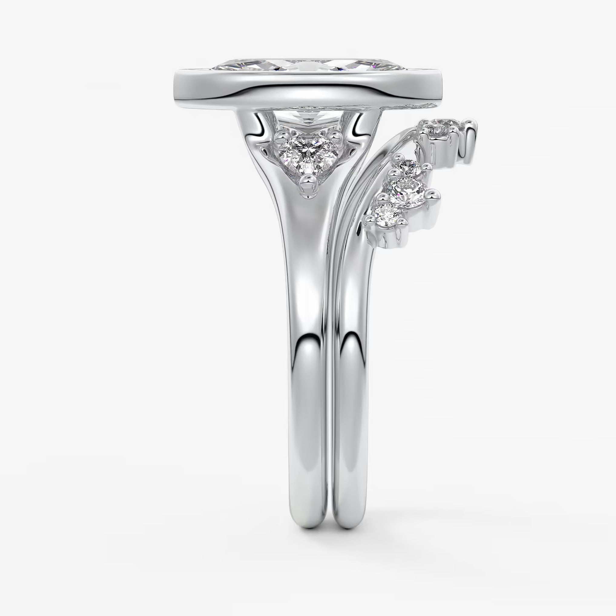 Véda trilogy – marquise with pear side stones