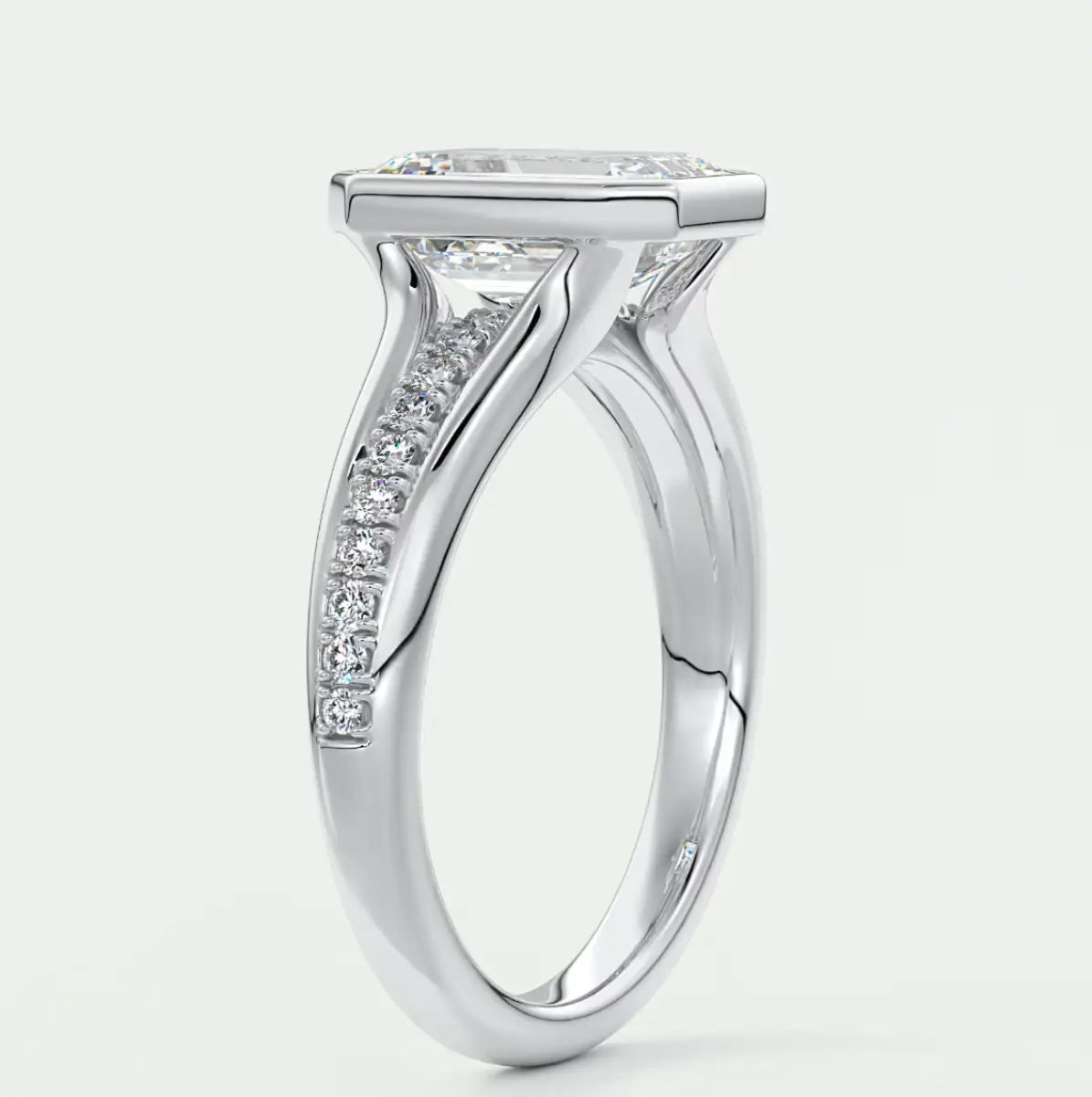 Custom made neriah emerald bezel set engagement ring | split shank | diamond lab