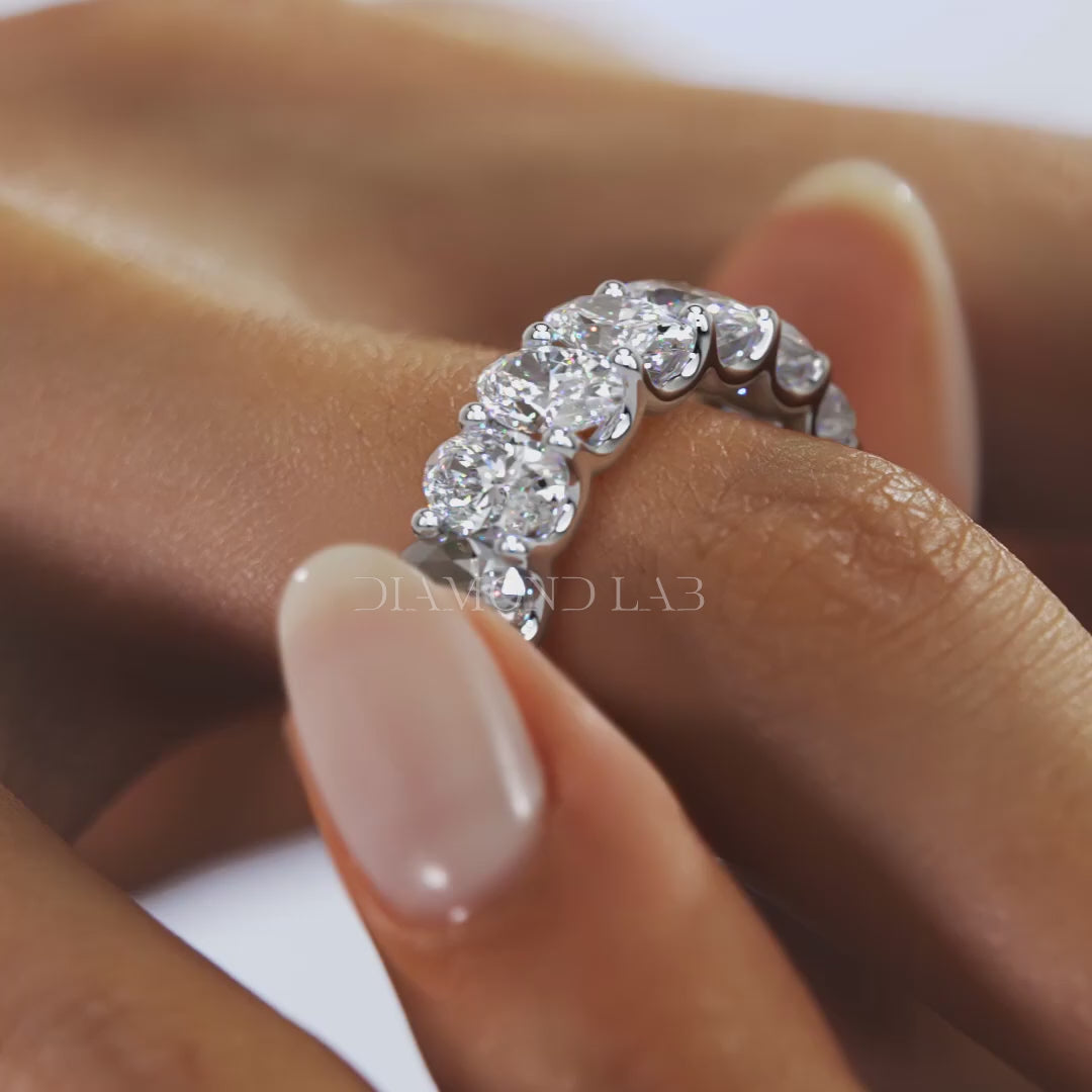 Aurelia Oval Eternity Band 6.3mm – Lab-Grown or Natural Diamonds