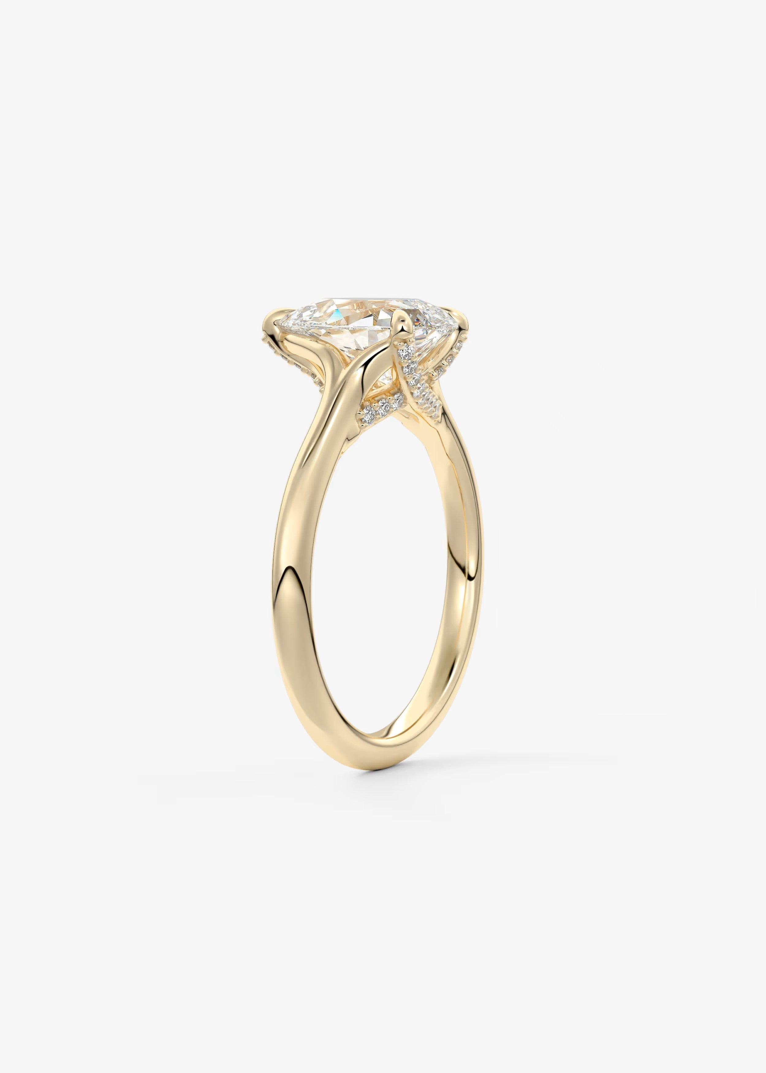Cassia – Pear Solitaire with Hidden Pavé