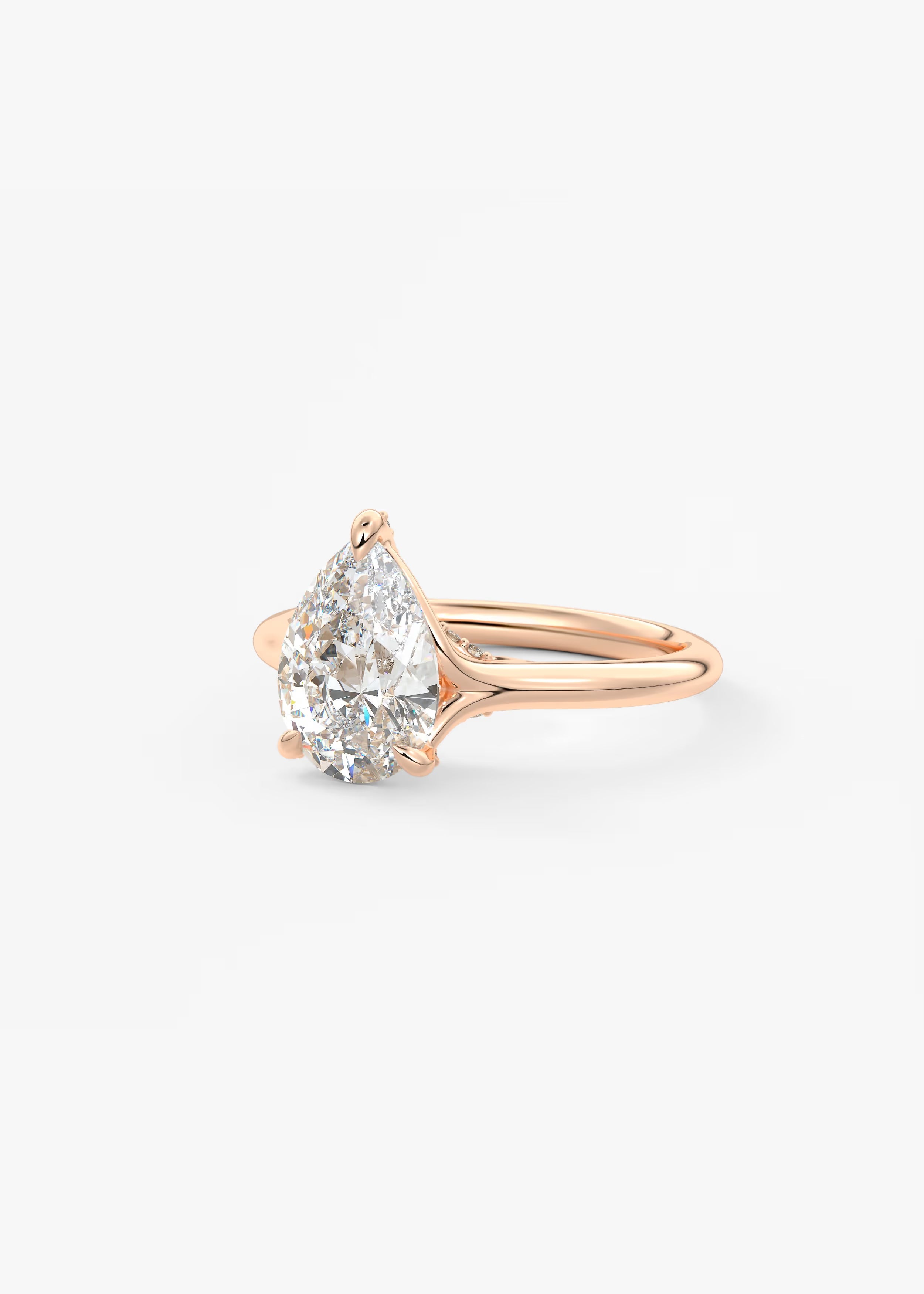 Cassia – Pear Solitaire with Hidden Pavé