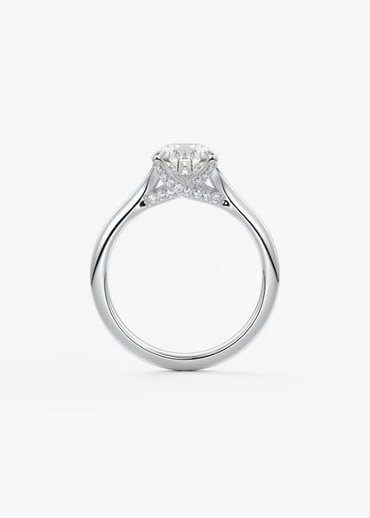 Cassia – Pear Solitaire with Hidden Pavé