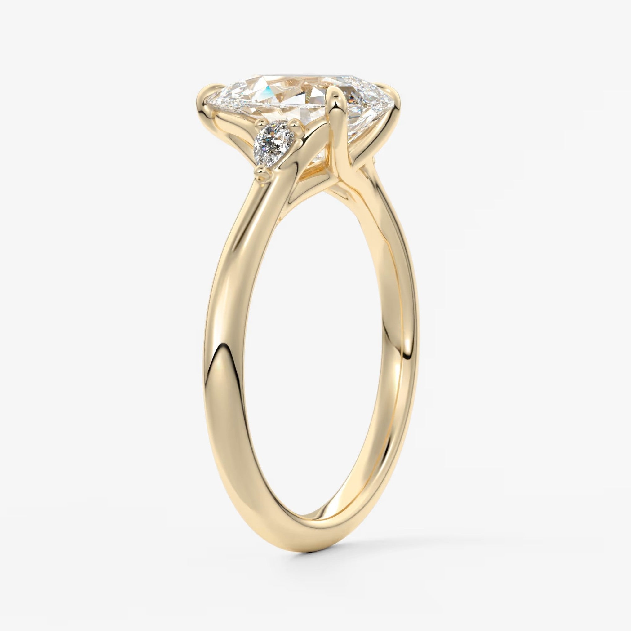 Cassia – pear trilogy with pear side stones