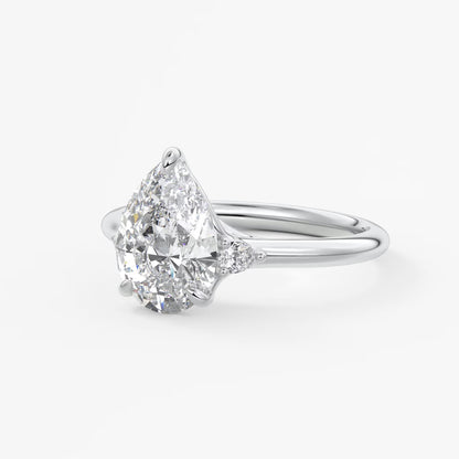 Cassia – pear trilogy with pear side stones