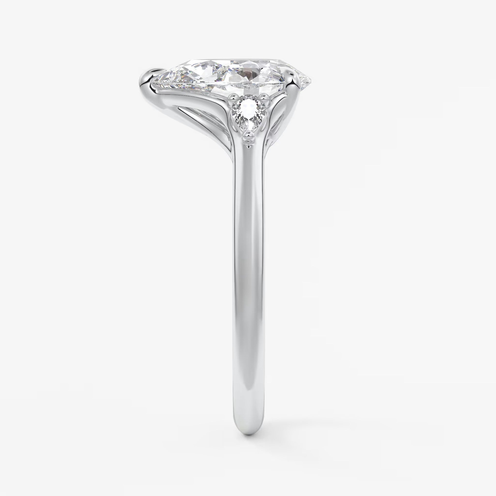 Cassia – pear trilogy with pear side stones