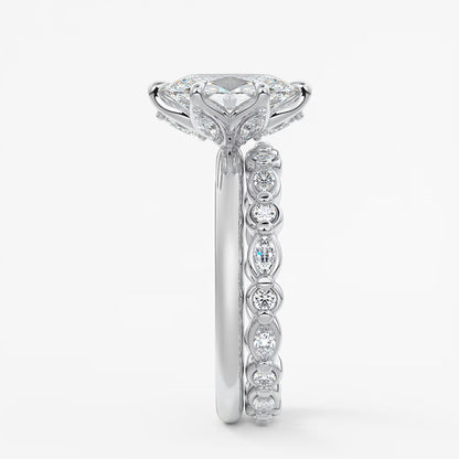 Celestia deluxe – two-tone oval engagement ring