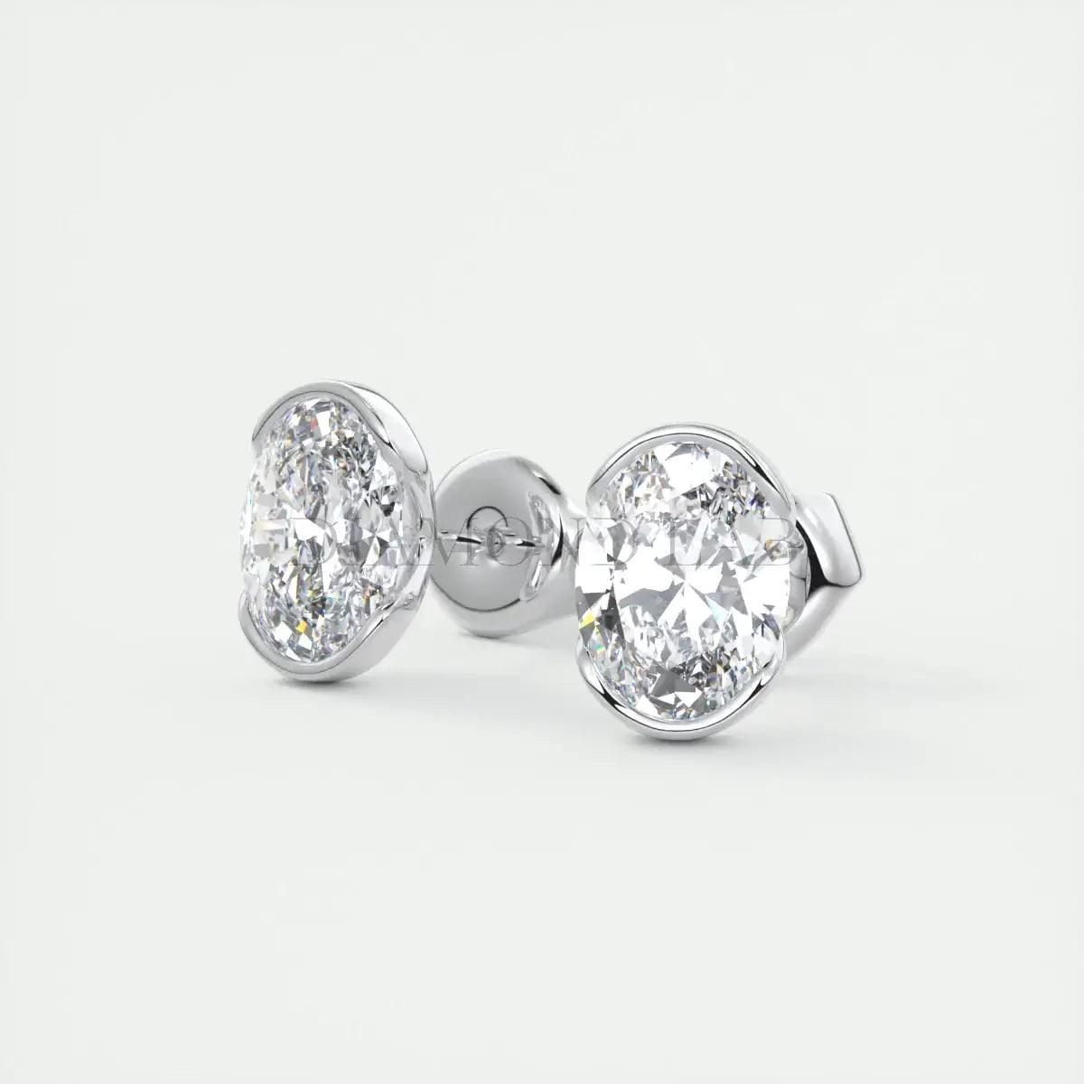 Sleek Oval Half-Bezel Stud Earrings My Store