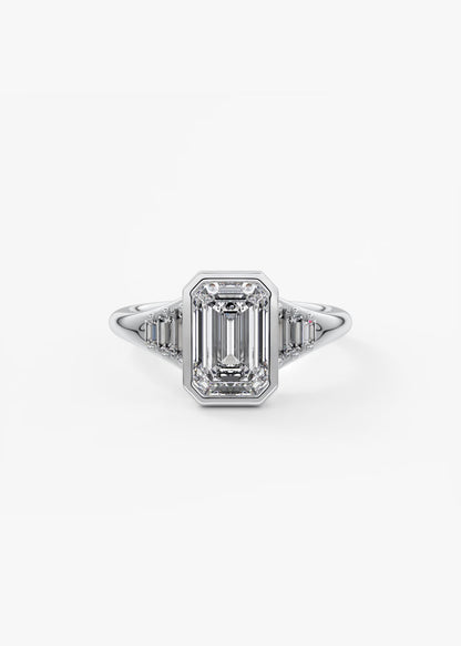 Véda Emerald Heirloom – Seven-Stone Graduated Baguette Ring