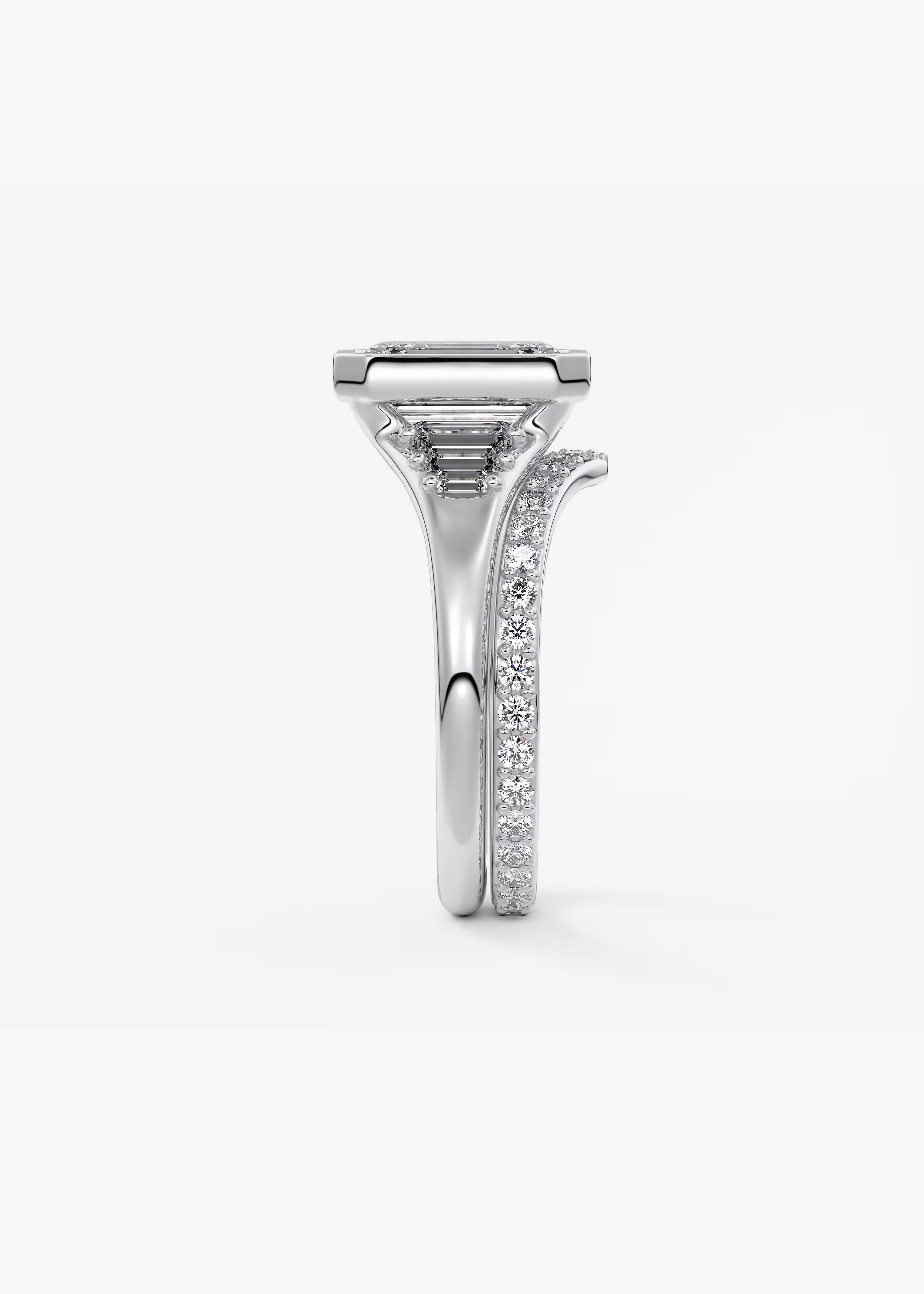 Véda Emerald Heirloom – Seven-Stone Graduated Baguette Ring