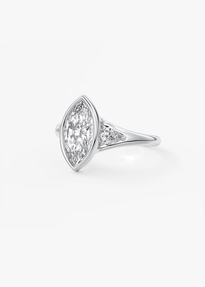 Véda Trilogy – Marquise with Pear Side Stones