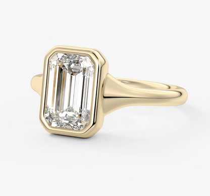 Véda Emerald Bezel Engagement Ring – Lab Diamond or Moissanite