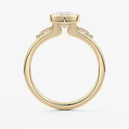 Véda trilogy – marquise with pear side stones