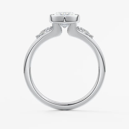 Véda trilogy – marquise with pear side stones