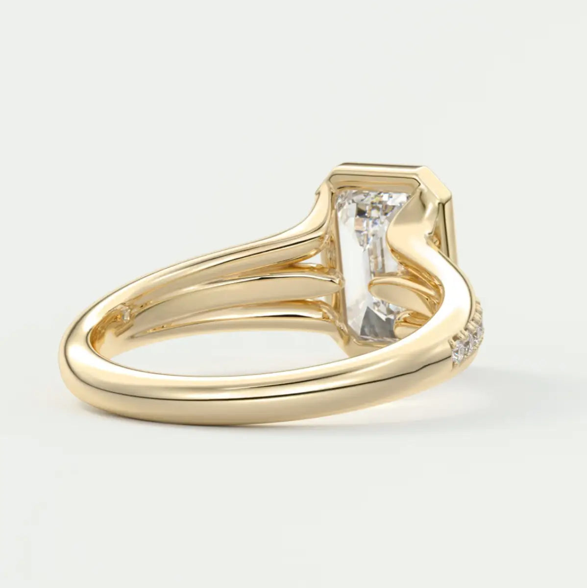 Custom made neriah emerald bezel set engagement ring | split shank | diamond lab