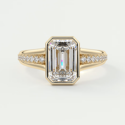 Custom made neriah emerald bezel set engagement ring | split shank | diamond lab