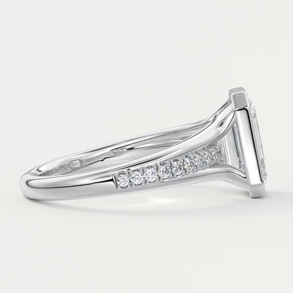 Custom made neriah emerald bezel set engagement ring | split shank | diamond lab