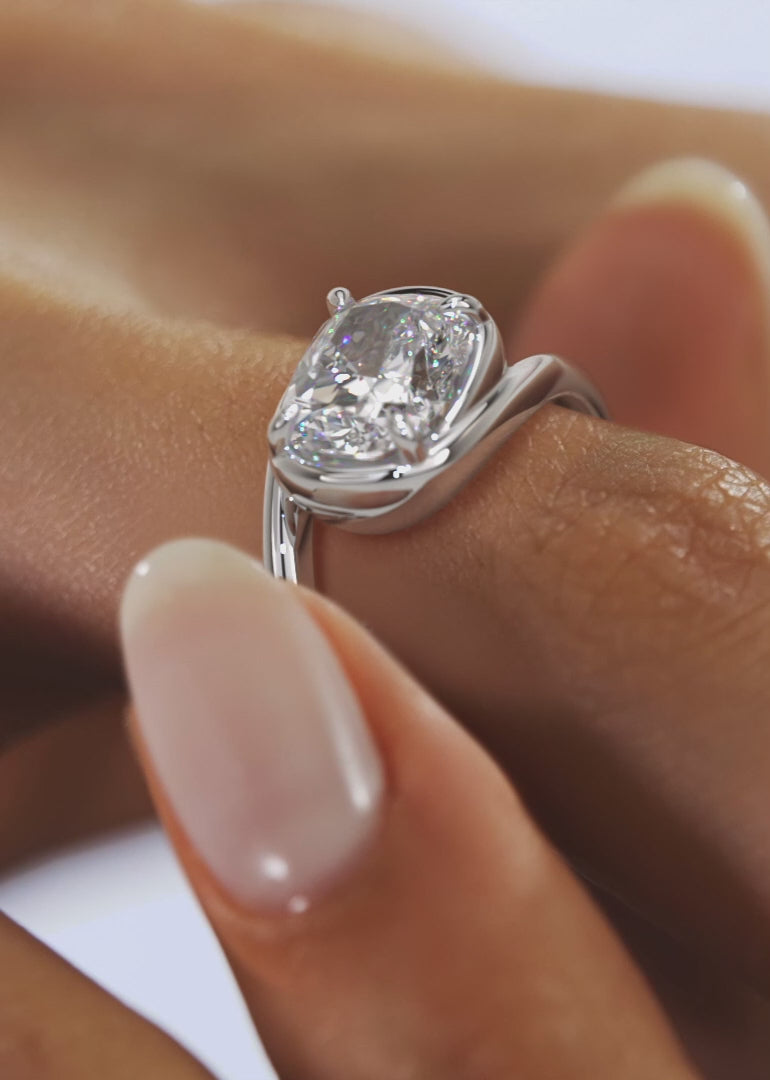 The Flow – Elongated Cushion Engagement Ring