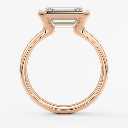 Custom made véda grande east-west emerald bezel ring | wide band | diamond lab